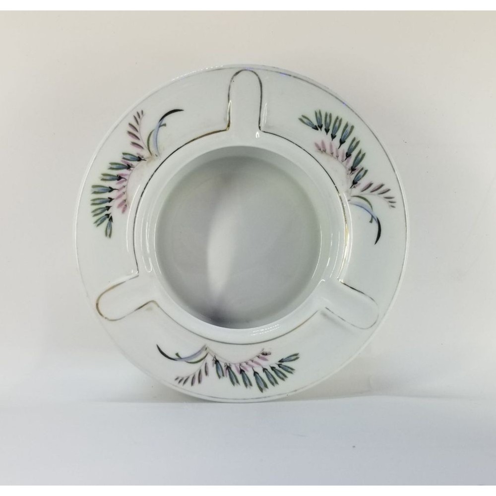 UNBRANDED Ashtray Unisex Small White Floral Wheat Gold Trim Three Rest